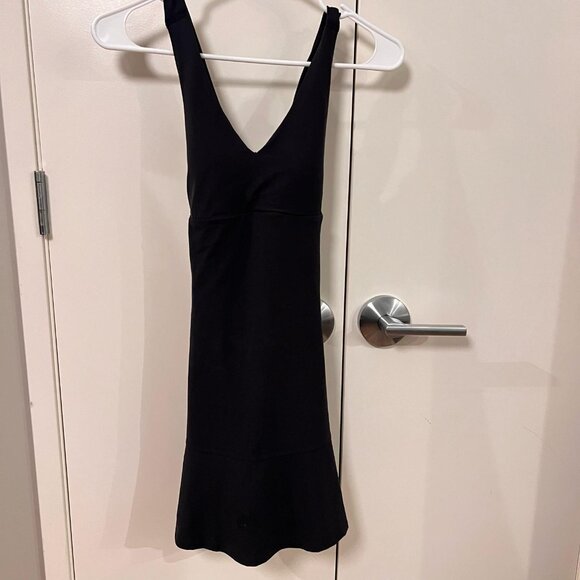 All In Motion V Active Dress - Picture 8 of 9